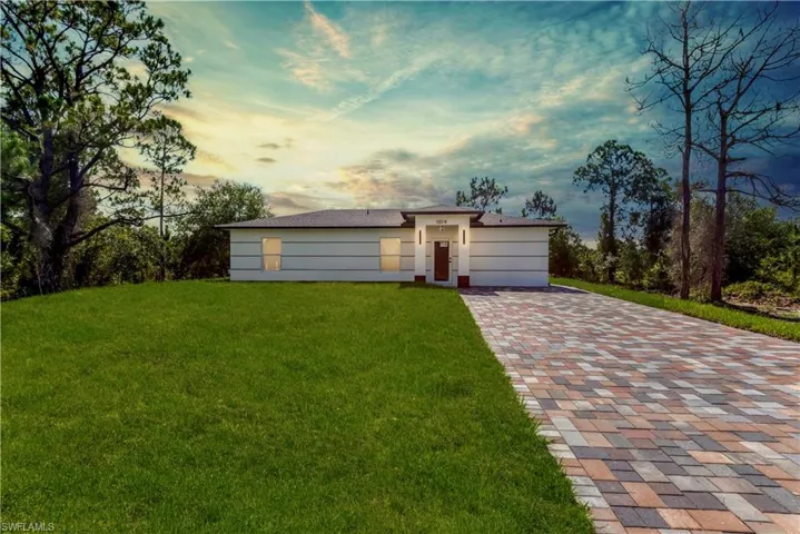 1019 Columbus Blvd S, Lehigh Acres, Florida 33974