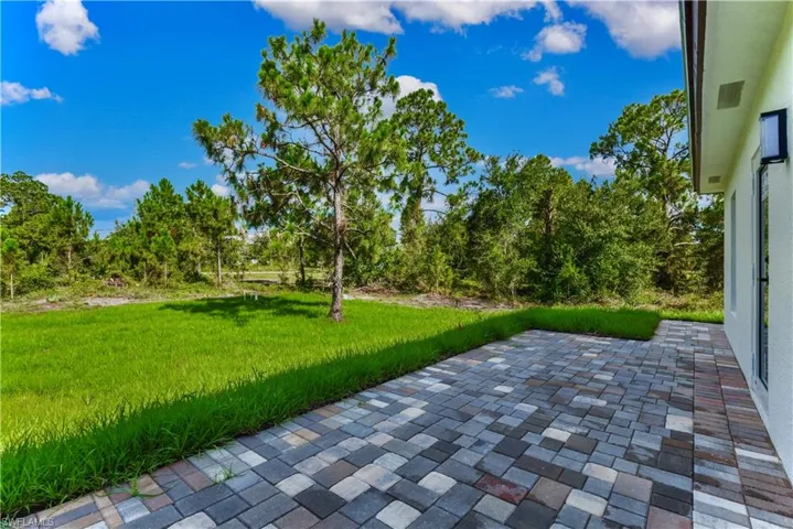 1019 Columbus Blvd S, Lehigh Acres, Florida 33974