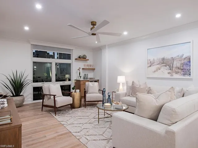400 Park Shore Dr # 102, Naples, Florida 34103