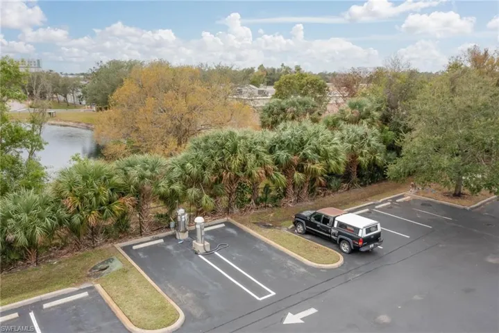 6360  Aragon  WAY, Fort Myers, FL 33966