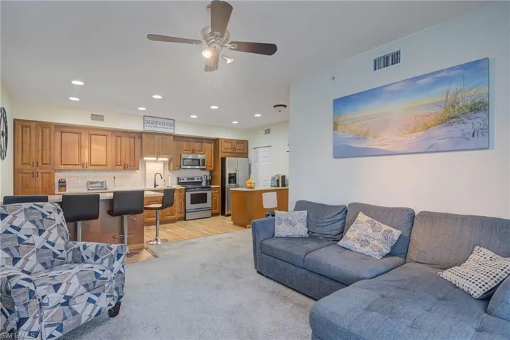 6360  Aragon  WAY, Fort Myers, FL 33966
