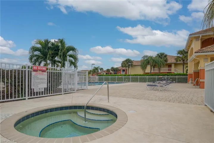 6360  Aragon  WAY, Fort Myers, FL 33966