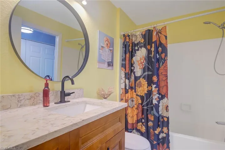 6360  Aragon  WAY, Fort Myers, FL 33966