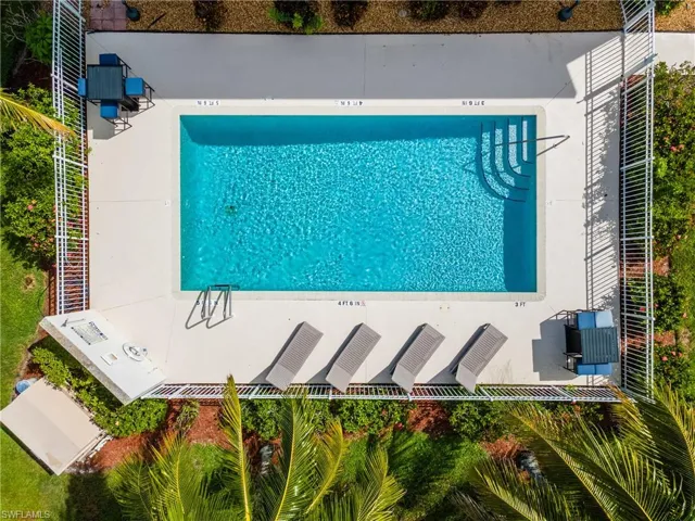 Bird's eye view of a pool
