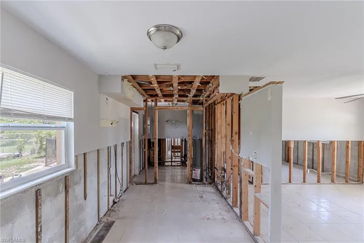 204  Alabama  CT, Lehigh Acres, FL 33936