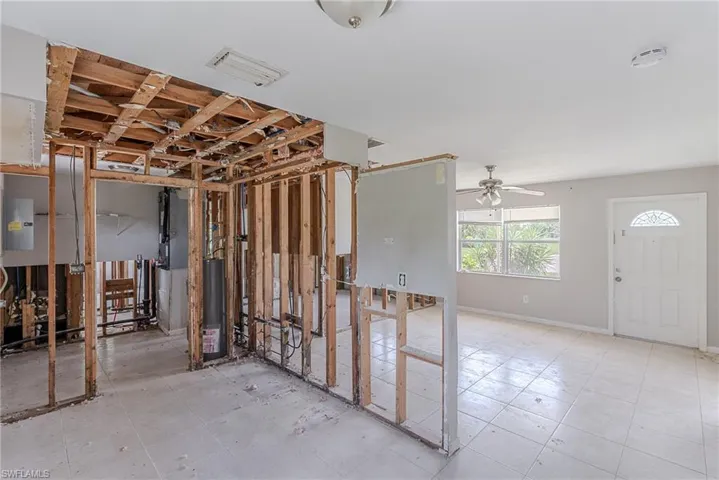 204  Alabama  CT, Lehigh Acres, FL 33936