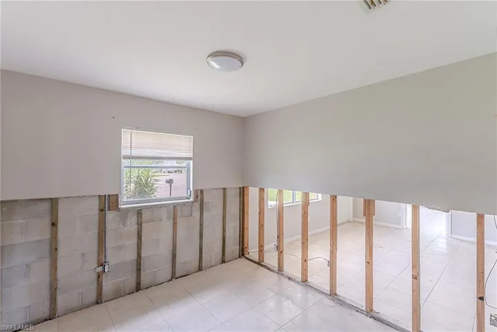 204  Alabama  CT, Lehigh Acres, FL 33936