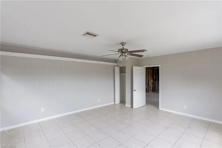 204  Alabama  CT, Lehigh Acres, FL 33936