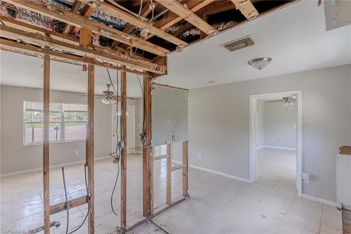 204  Alabama  CT, Lehigh Acres, FL 33936