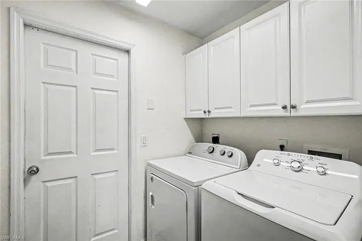 1419 Nw 20th St, Cape Coral, Florida 33993