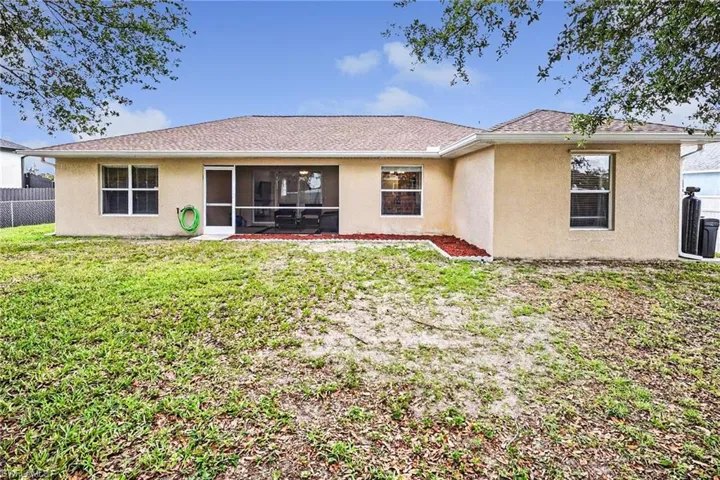 1419 Nw 20th St, Cape Coral, Florida 33993