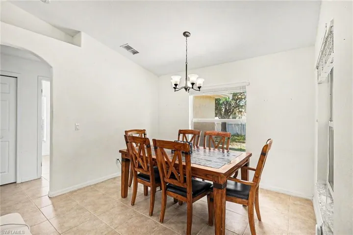1419 Nw 20th St, Cape Coral, Florida 33993