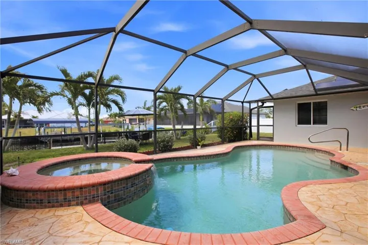 122 Se 29th St, Cape Coral, Florida 33904