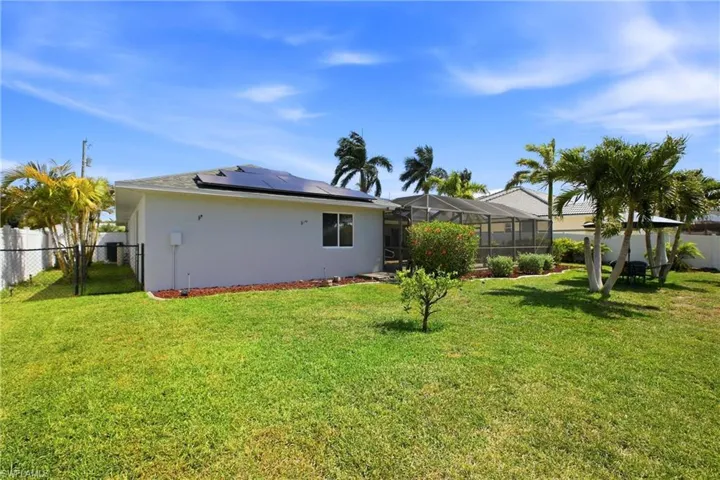 122 Se 29th St, Cape Coral, Florida 33904