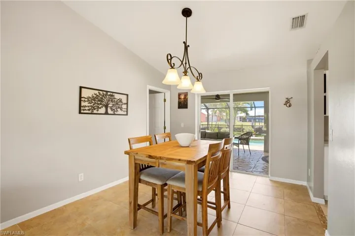 122 Se 29th St, Cape Coral, Florida 33904
