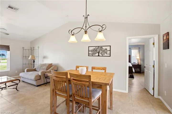 122 Se 29th St, Cape Coral, Florida 33904