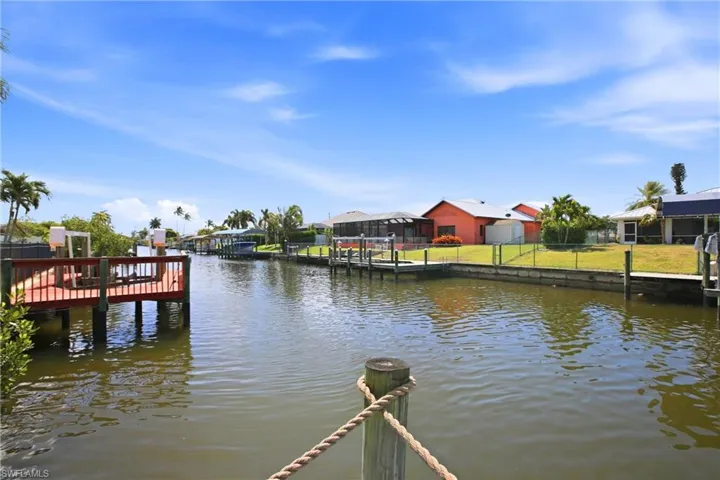 122 Se 29th St, Cape Coral, Florida 33904