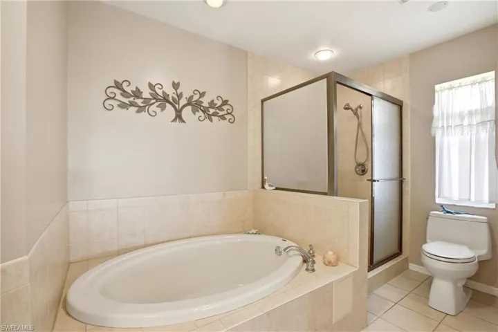 122 Se 29th St, Cape Coral, Florida 33904