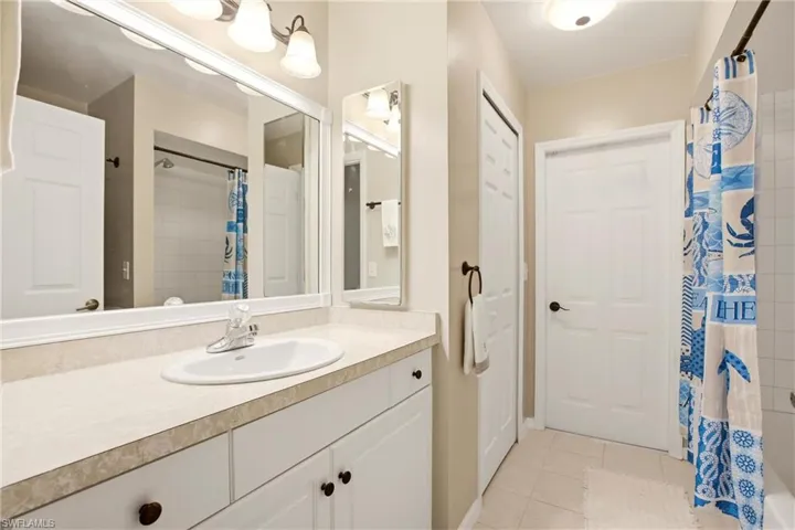 122 Se 29th St, Cape Coral, Florida 33904