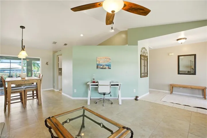 122 Se 29th St, Cape Coral, Florida 33904