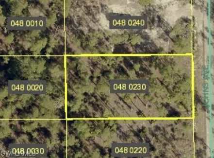 1121  Johns  AVE, Lehigh Acres, FL 33972