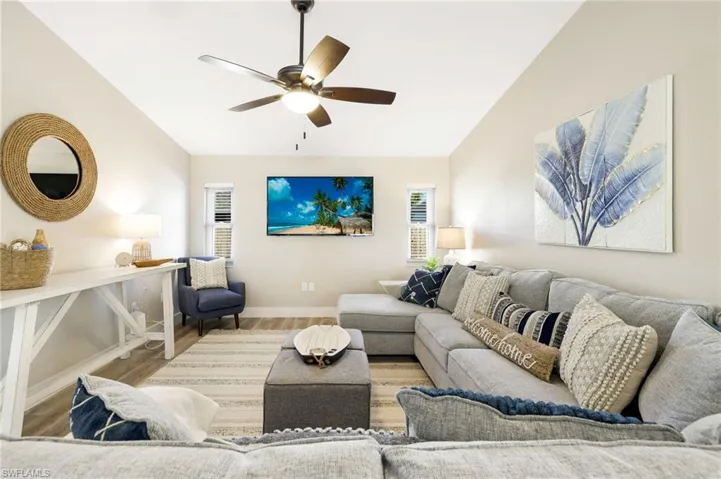 801 Sw 52nd St, Cape Coral, Florida 33914