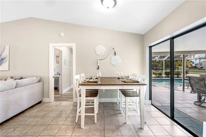 801 Sw 52nd St, Cape Coral, Florida 33914