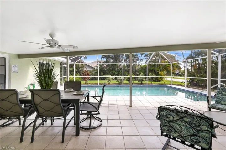801 Sw 52nd St, Cape Coral, Florida 33914
