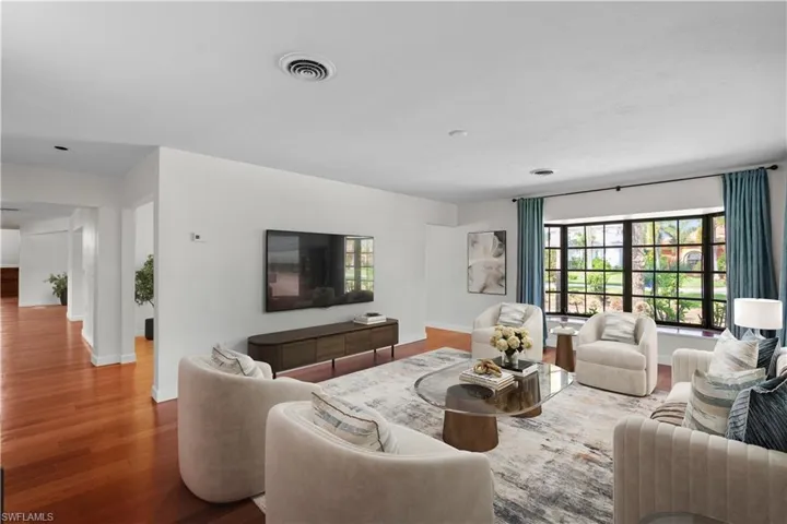 3209 W Riverside Dr, Fort Myers, Florida 33901