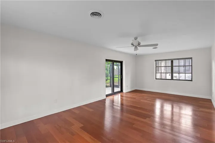 3209 W Riverside Dr, Fort Myers, Florida 33901