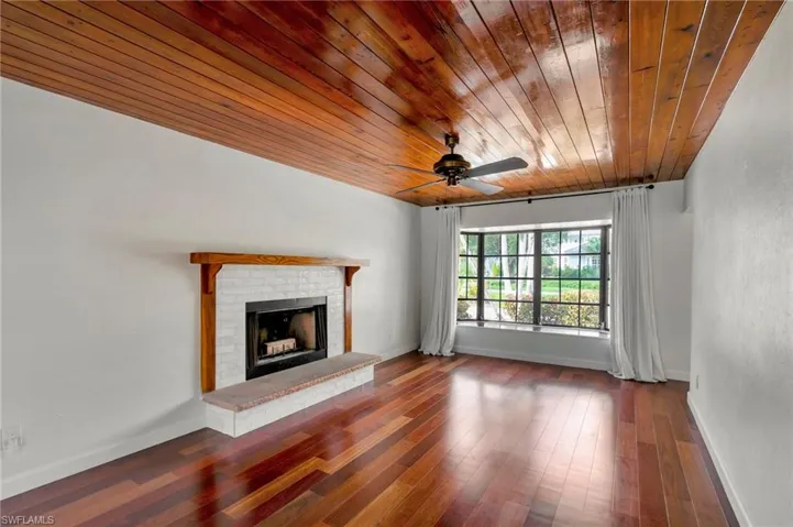 3209 W Riverside Dr, Fort Myers, Florida 33901