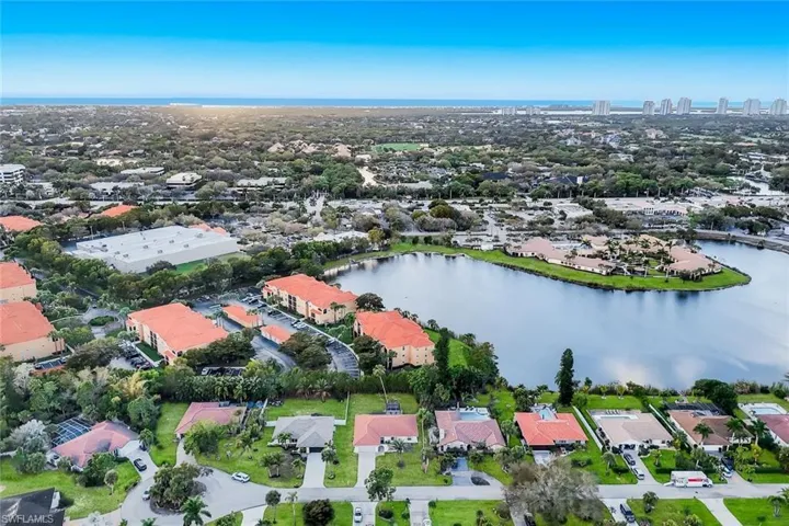 Less than a 10-minute drive to Bonita Beach!
