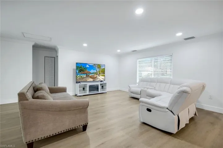 Light, bright and airy!