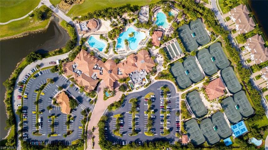 8016 Signature Club CIR # 101, NAPLES FL 34113