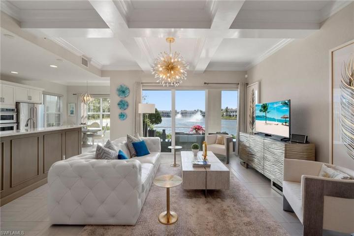 8016 Signature Club CIR # 101, NAPLES FL 34113