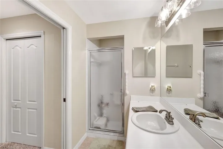 8310  Whiskey Preserve  CIR, Fort Myers, FL 33919