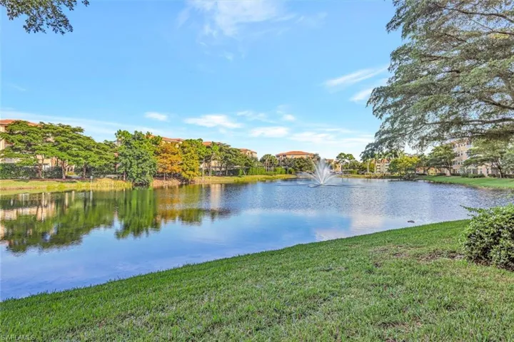 8310  Whiskey Preserve  CIR, Fort Myers, FL 33919