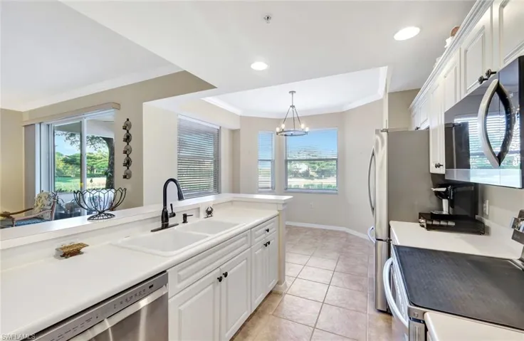 8310  Whiskey Preserve  CIR, Fort Myers, FL 33919