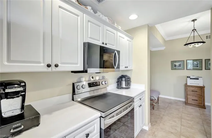 8310  Whiskey Preserve  CIR, Fort Myers, FL 33919