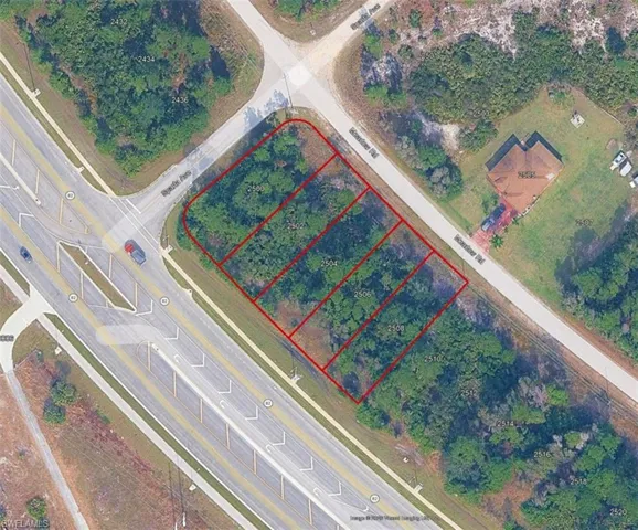2500 Meadow Rd, Lehigh Acres, Florida 33974