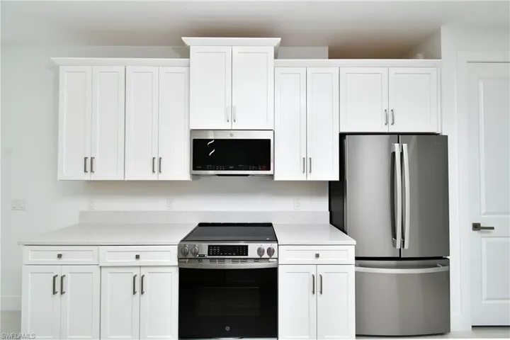 728 La Plata Ave, Lehigh Acres, Florida 33974