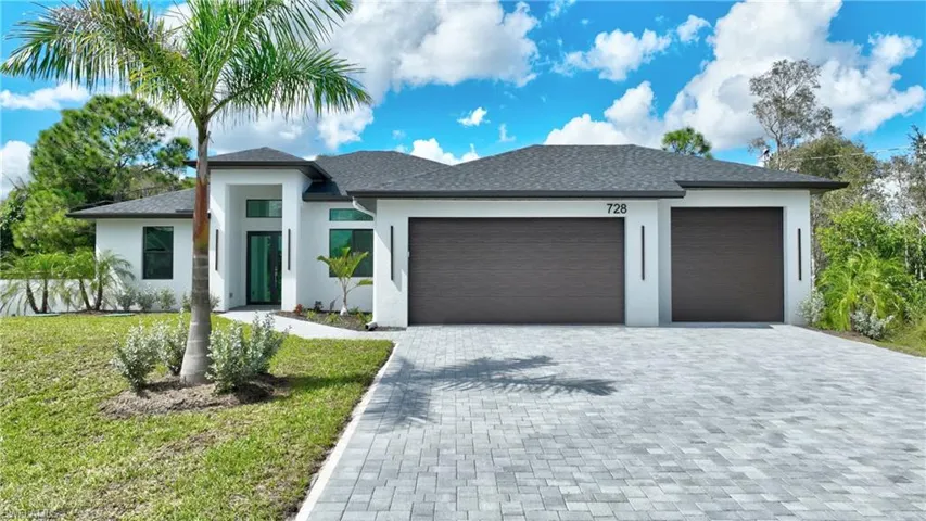 728 La Plata Ave, Lehigh Acres, Florida 33974