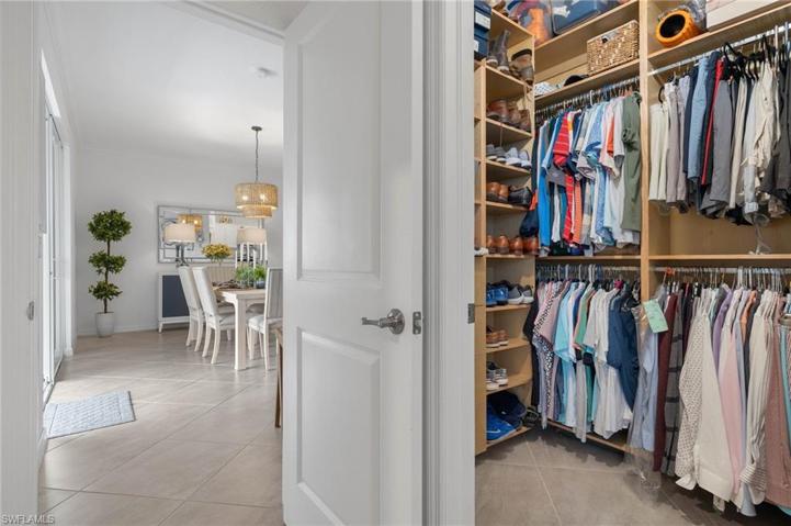 2188  Cara Cara  WAY, NAPLES, FL 34120