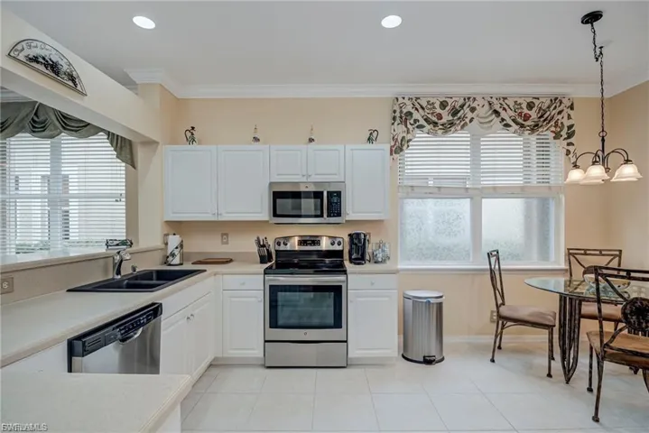 2226 Carnaby Ct, Lehigh Acres, Florida 33973