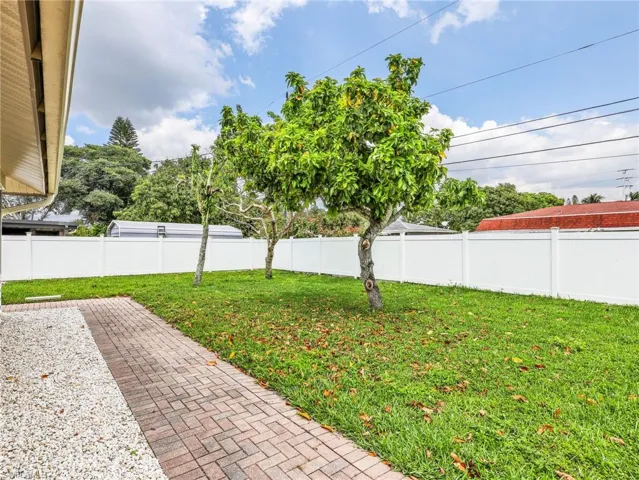2200 45th Ter Sw, Naples, Florida 34116