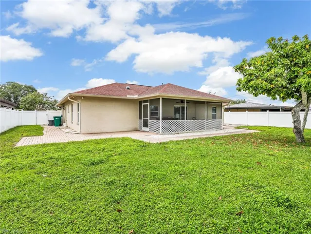 2200 45th Ter Sw, Naples, Florida 34116