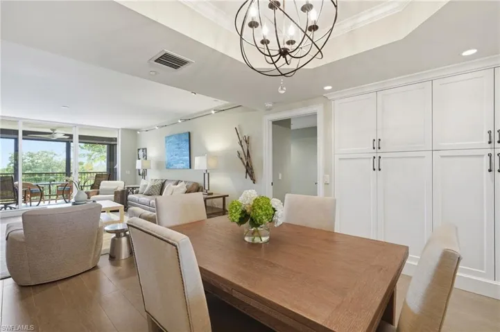 7225 Pelican Bay Blvd 302, Naples, Florida 34108