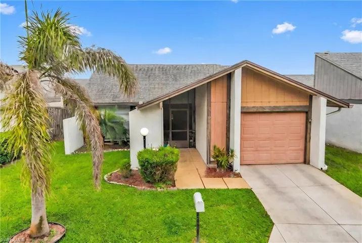 18450 Orangecrest Ct, Lehigh Acres, Florida 33936