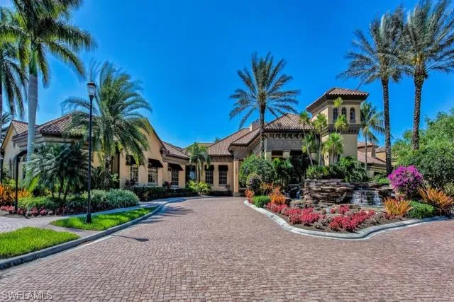 6971  Amen Corner  CT, Naples, FL 34113