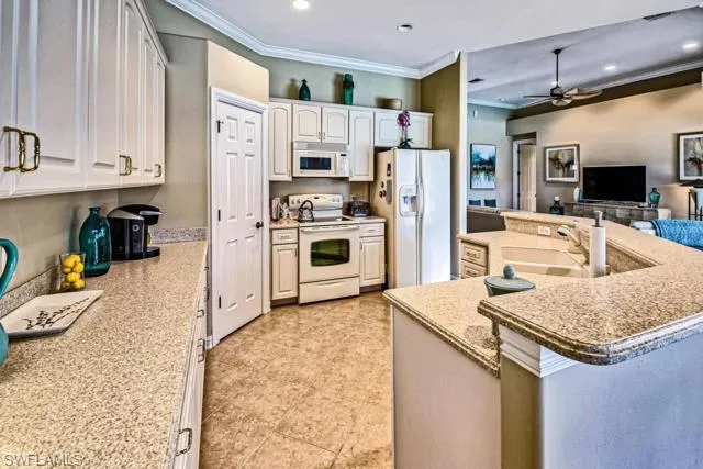 6971  Amen Corner  CT, Naples, FL 34113